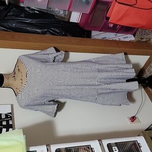 NWT small navy and white striped Vinyard vines dress.
